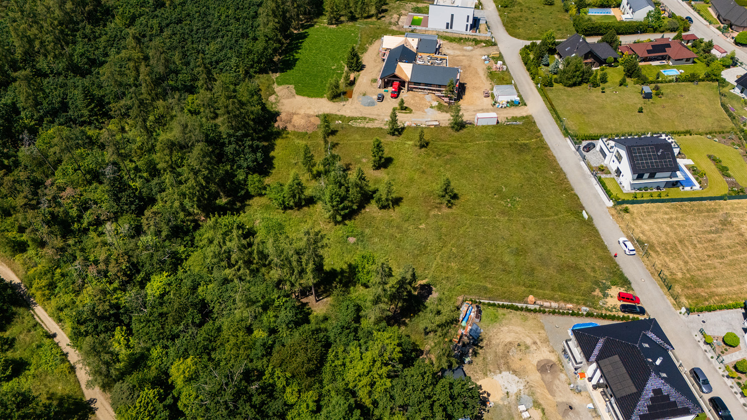 Lukrativní pozemek 2628 m2, Trnová, Praha - západ
