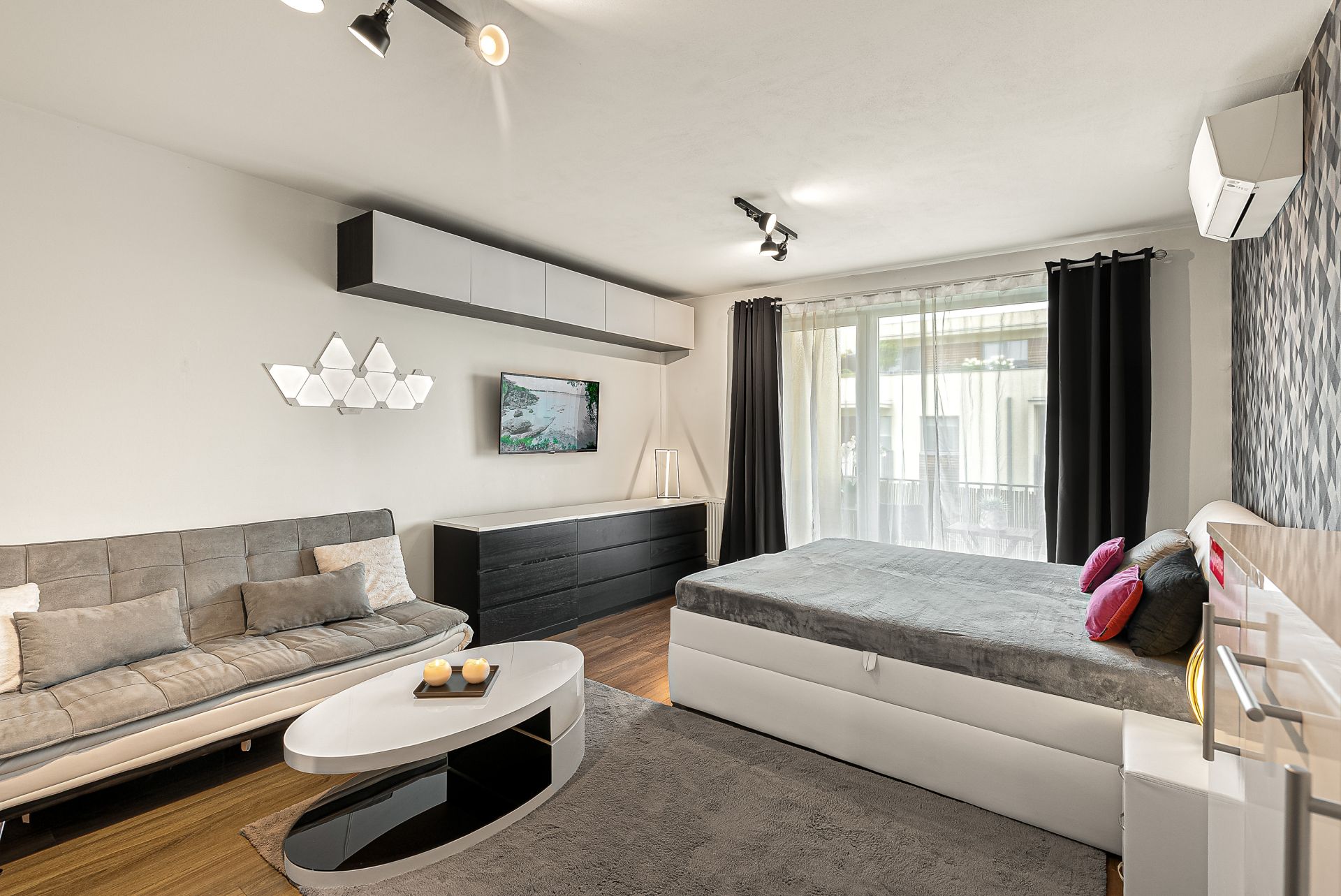 Prodej bytu 2+kk, 62 m2, ul.Rýnská, Praha 9, Čakovice